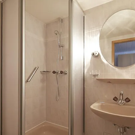 Alpenmotel Saeuling Bed & Breakfast Pinswang