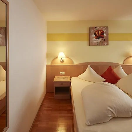 Panzió Alpenmotel Saeuling Pinswang