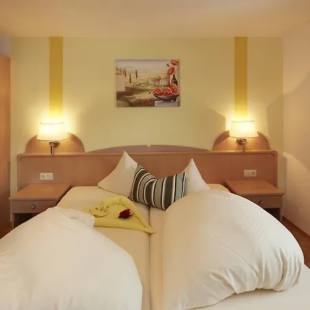 Alpenmotel Saeuling بينسوانغ