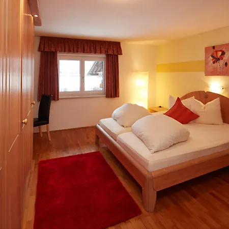 Alpenmotel Saeuling Panzió Pinswang