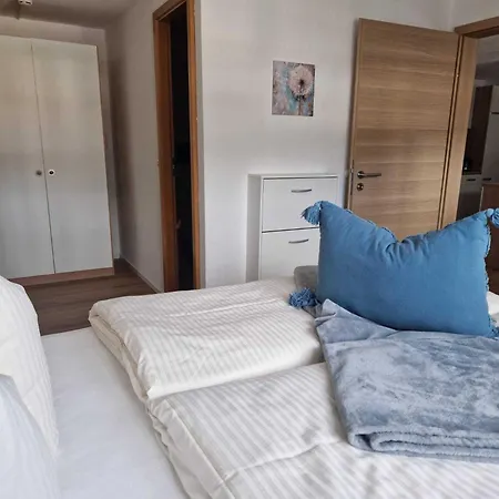 Alpenmotel Saeuling Alojamento de Acomodação e Pequeno-almoço