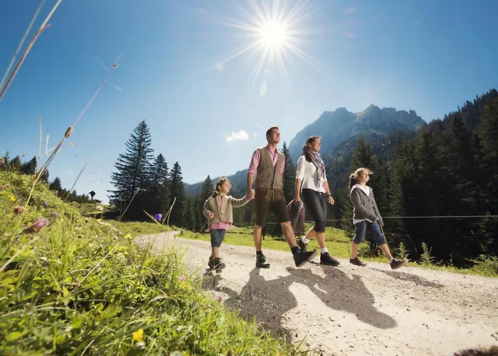 Bed & Breakfast Alpenmotel Säuling 3*